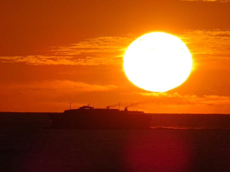 鵜の浜温泉旅館組合 新潟は上越の海から一番近い温泉 夕日見学の穴場